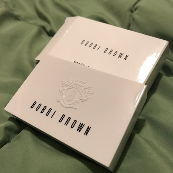NWOT Bobbi Brown Extra Glow Skincare Palette - Picture 1 of 4